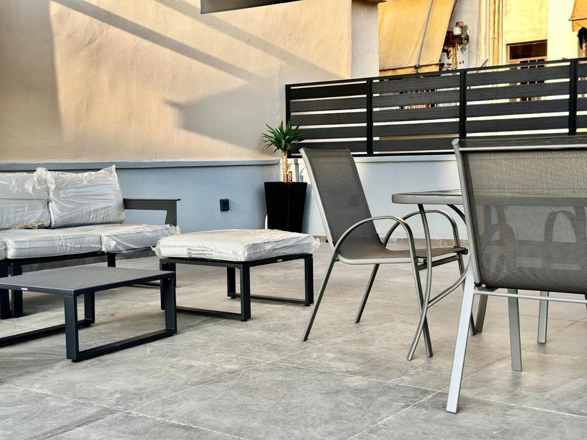 T&T Luxury Apartments - Rooftop Jacuzzi Atény Exteriér fotografie